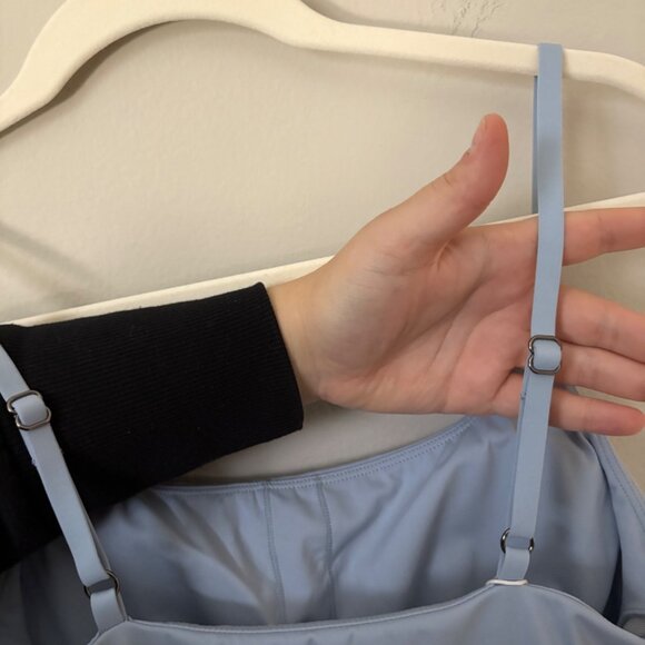 NEW Halara Breezeful High-Low Flowy Side-Slit Quick Dry Midi Dress Medium Blue - Picture 9 of 9